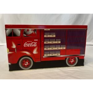 Vintage Coca Cola 1997 12"‎ Collectors Tin with Lid Delivery Truck Design